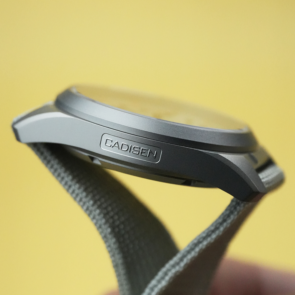 CADISEN Titanium TI-7 MULTISYN - مراجعة Solar Powered Watch وسعره