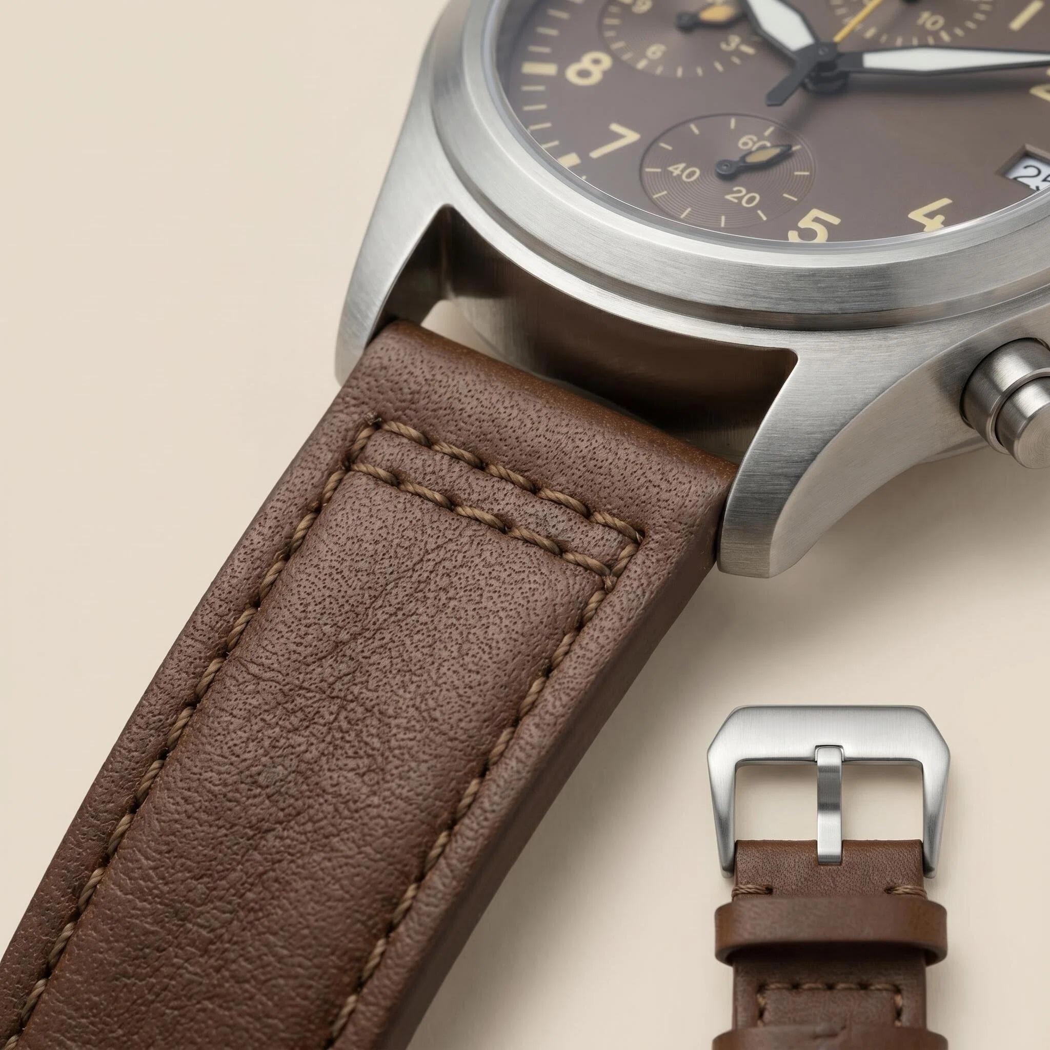 Men's 38mm Steel Dive Vintage  - مراجعة Leather Watch Strap وسعره