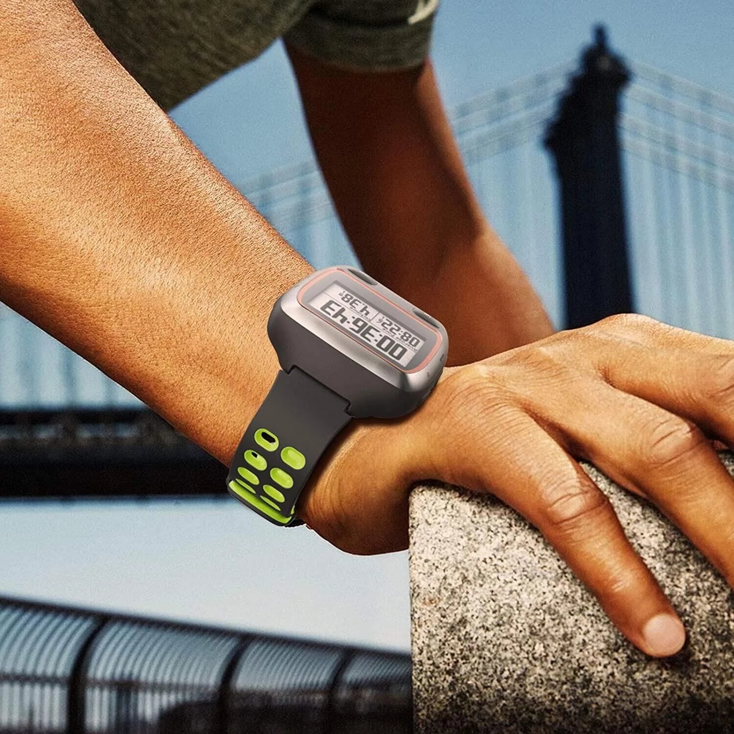 Hot Silicone Wristband Strap F - مراجعة Tag Watches Smartwatch وسعره