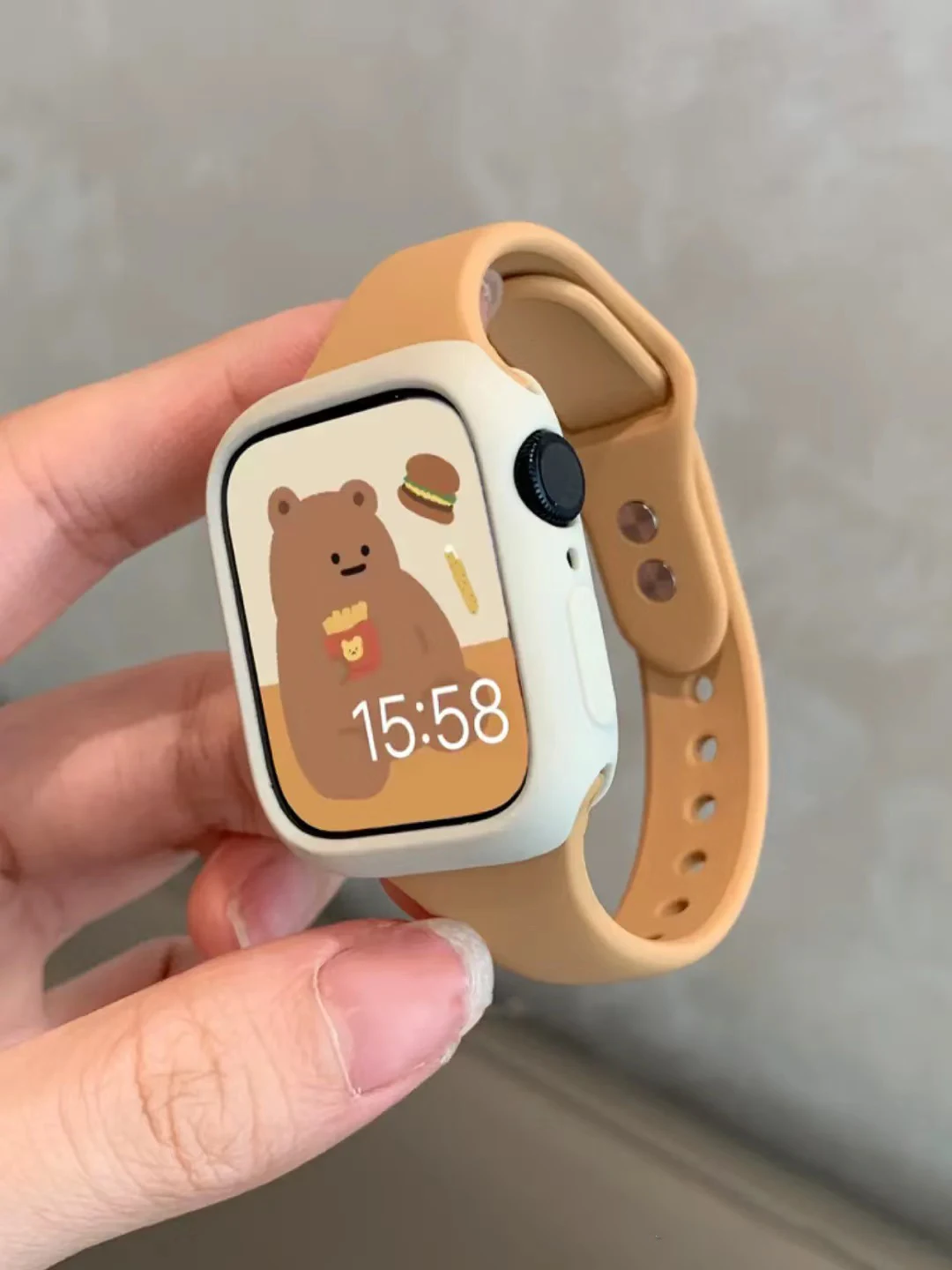Slim Silicone strap for Apple  - مراجعة Smartwatch Apple Watches For Men وسعره